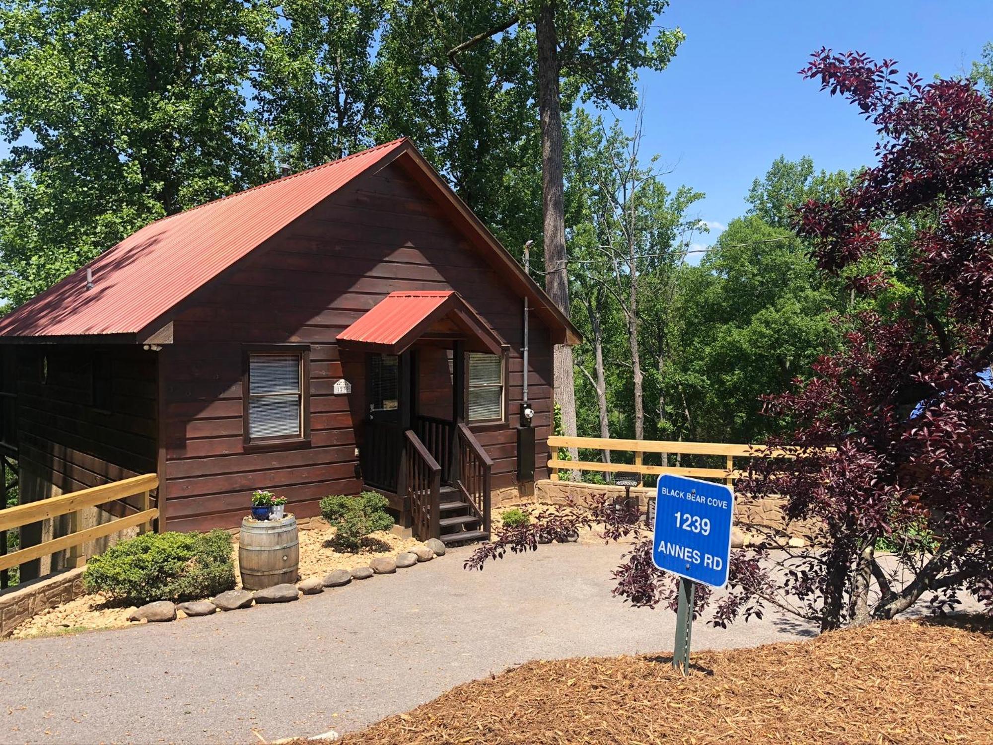 Black Bear Cove Gatlinburg Exterior photo