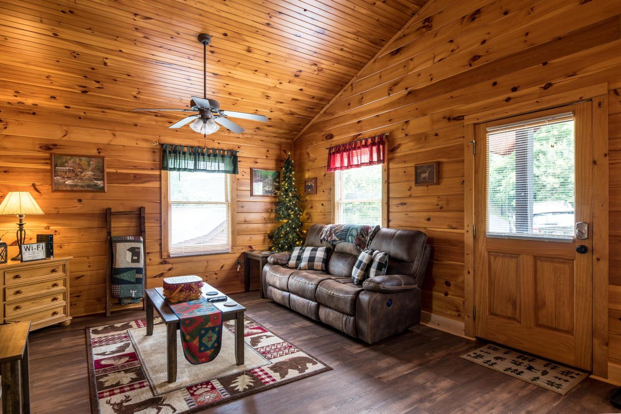 Black Bear Cove Gatlinburg Exterior photo